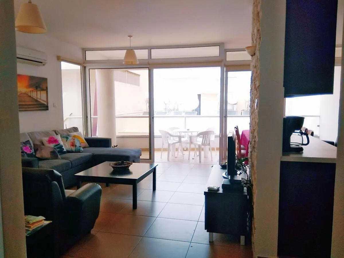 Aetius Apartments Λάρνακα